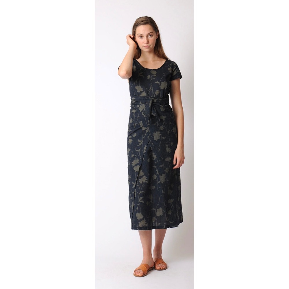 PALE FIRE SAN FRANCISCO BLACK CRINKLE GAUZE DRESS TIE FRONT SIZE MEDIUM